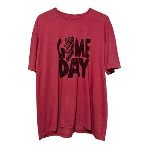 Gildan Soft Style Graphic Game Day Red T-Shirt Women’s 2XL Leopard Lightening